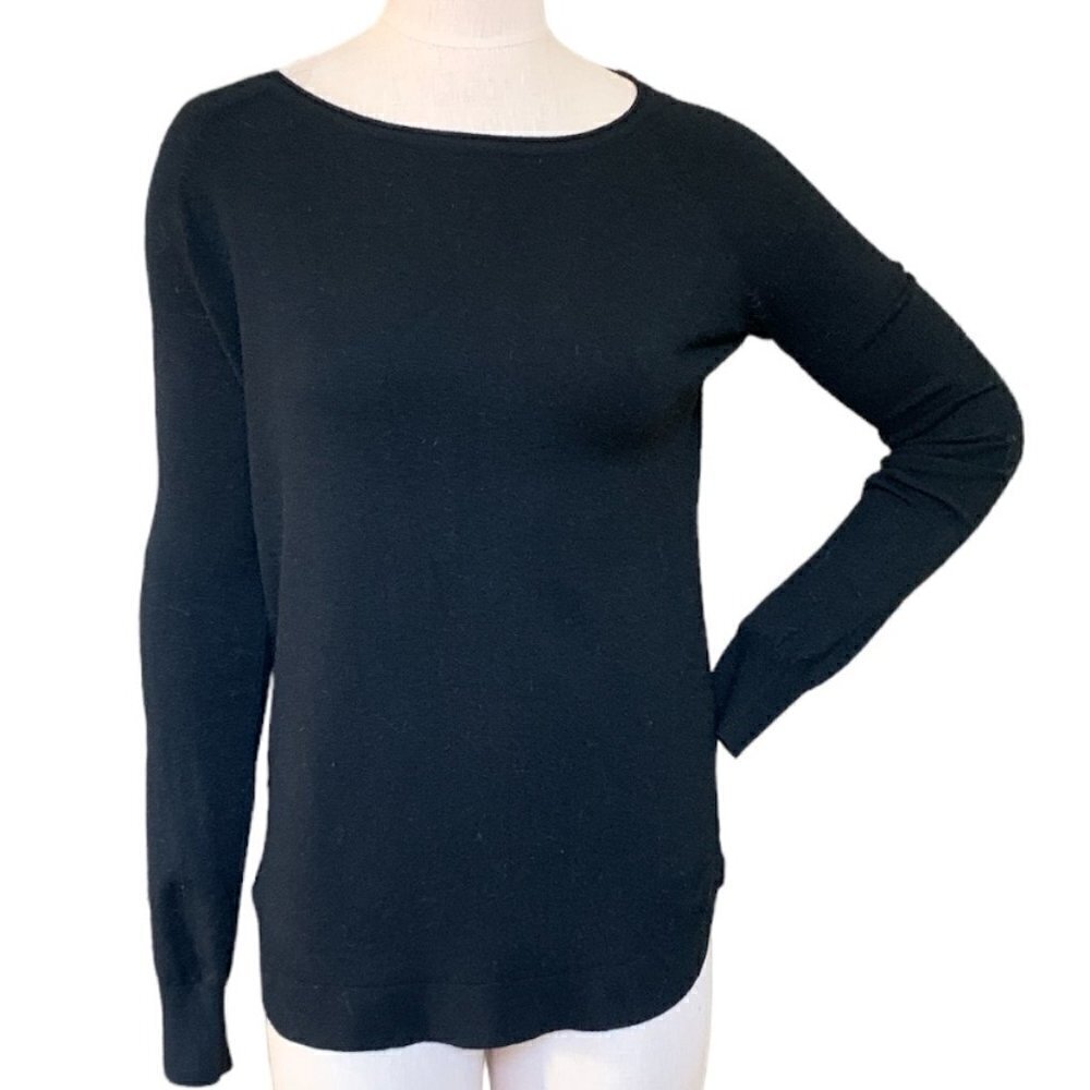 Staccato Lightweight Boatneck Curved Hem Knit Tunic Sweater Sz S Black #128G